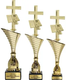 piekny-zloty-komplet-puchar-z-figurka-krzyz-z-krzyzem-37-34-33-grawerki