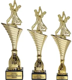 piekny-zloty-komplet-puchar-z-figurka-taniec-34-31-30-grawerki-gratis