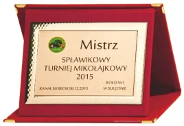 aluminiowy-dyplom-podziekowanie-certyfikat-patera-etui