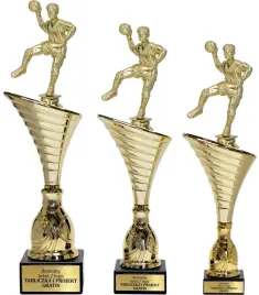 piekny-zloty-komplet-puchar-z-figurka-pilka-reczna-35-32-31-grawer-gratis