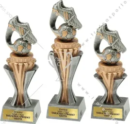 komplet-figurek-przestrzennych-3d-pilka-nozna-21-19-17-cm-grawerki-gratis