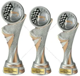 komplet-figurek-przestrzenna-3d-wyscigi-26-24-22-cm-tabliczki-gratis