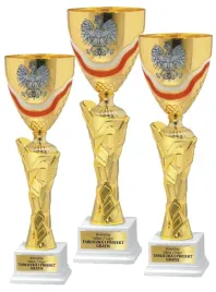 komplet-pucharow-swieto-niepodleglosci-45-43-41-cm-grawer-gratis
