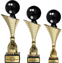 zloty-komplet-pucharow-kregle-bowling-czarna-kula-31-28-27-cm-grawerki