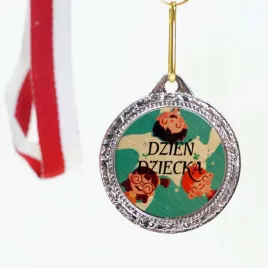 piekny-medal-na-dzien-dziecka-z-szarfa-i-wklejka-dla-dziecka-uniwersalny