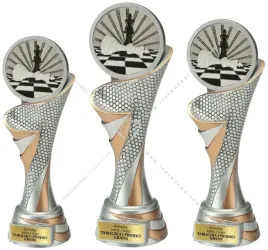 komplet-figurek-przestrzennych-3d-szachy-26-24-22-cm-tabliczki-gratis