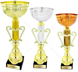piekny-komplet-metalowych-pucharow-zloto-srebro-braz-41-37-33-cm-grawer