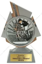 statuetka-figurka-przestrzenna-3d-jezdziectwo-17-cm-tabliczka-gratis
