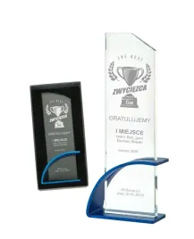 statuetka-szklana-z-aluminiowa-ramka-z-dowolnym-grawerem-laser-25-cm-etui