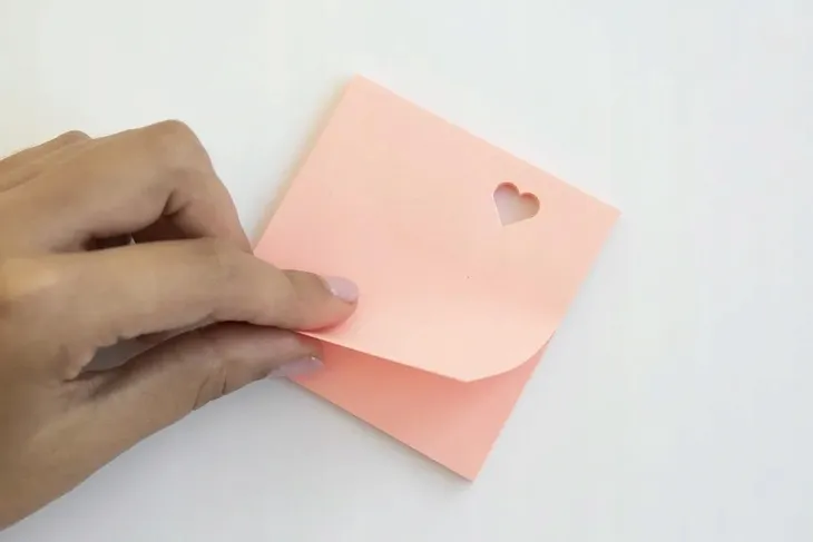 notes-samoprzylepny-text-75x75mm-50k-serce-rodzaj-karteczki-samoprzylepne