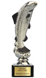 statuetka-ryba-wedkarstwo-18cm-grawer-gratis