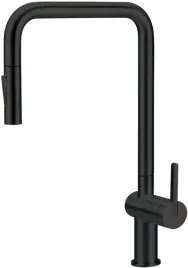 bateria-kuchenna-z-wyciagana-wylewka