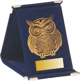 medal-w-etui-welur-sowa-szkolnictwo-prymus-najlepszy-uczen-personalizacja