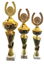 zestaw-pucharow-jezdzieckich-konie-podkowa-jezdziectwo-47-40-35-cm-opis