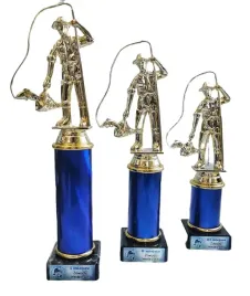 statuetki-wedkarskie-trofea-wedkarz-26-23-20-cm-grawer-gratis-wedkarstwo