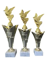 zestaw-pucharow-z-golebiem-golebie-golab-loty-przodownik-333129-cm-opis