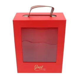 czerwone-pudelko-torebka-prezentowa-flowerbox-na-kwiaty-z-napisem