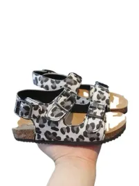shein-sandaly-dziewczece-w-panterke-na-rzepy-31-1bc