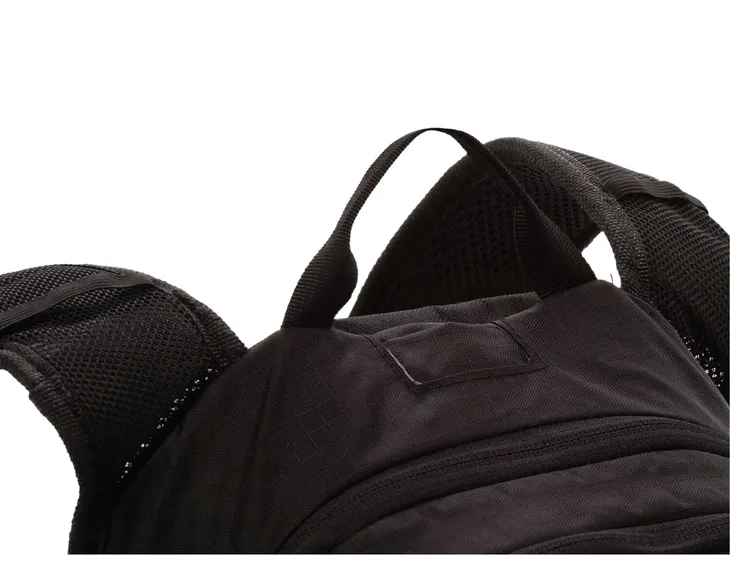plecak-kross-total-20-l-czarny-glebokosc-produktu-13-cm