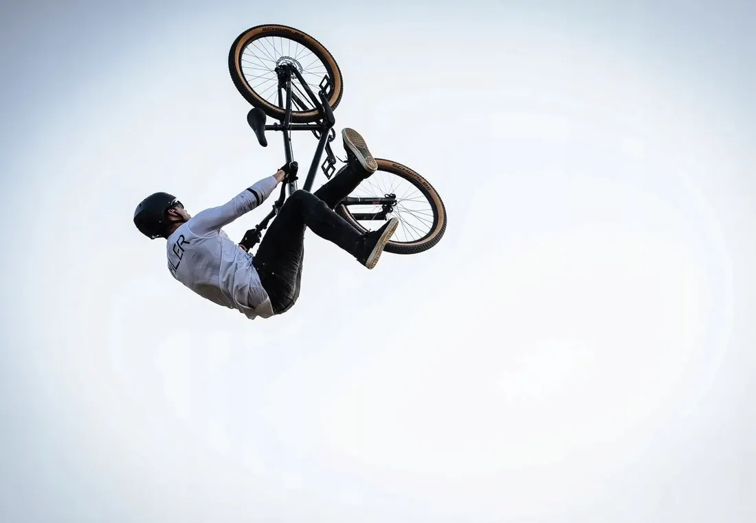 rower-mtb-dirt-kellys-whip-30-rozmiar-l