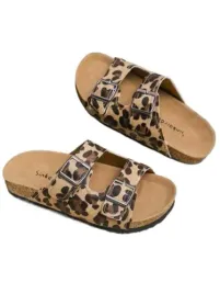 shein-klapki-dzieciece-brazowe-we-wzor-31-lyc