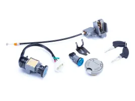 stacyjka-zestaw-zamkow-romet-motors-727-2014r