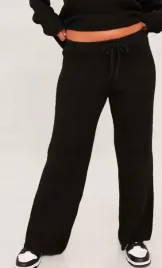 prettylittlething-spodnie-dla-niskich-czarne-m-egy