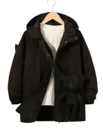 shein-chlopieca-kurtka-czarna-z-misiem-na-ramie-140-lue