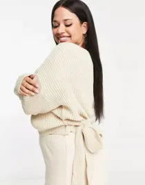 in-the-style-sweter-damski-plus-size-bezowy-48-udr