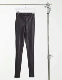 tall-czarne-legginsy-imitacja-skory-casual-38-rsv