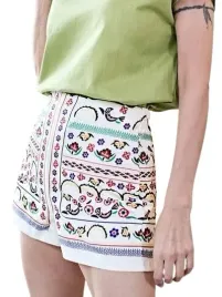 shein-krotkie-spodenki-damskie-biale-wzor-38-lal