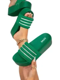 shein-klapki-damskie-zielone-zdobione-na-lato-41-l9n