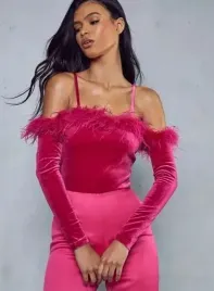 misspap-damskie-rozowe-wlurowe-body-piora-xxl-vav