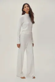 nasty-gal-sweter-damski-ecru-klasyczny-l-oej