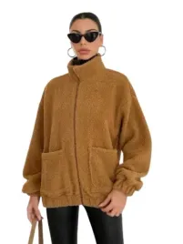 shein-kurtka-damska-dla-niskich-brazowa-na-zamek-baranek-s-l6c