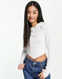 bluzka-damska-biala-dlugi-rekaw-casual-40-xei