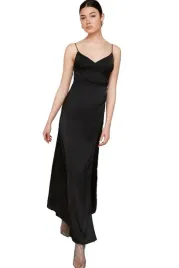 nasty-gal-satynowa-sukienka-czarna-prosta-32-yfu