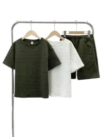 shein-komplet-t-shirty-ze-spodenkami-128-134-l2r
