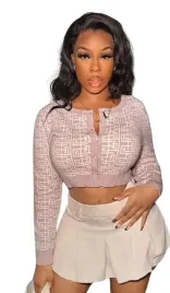 shein-sweter-damski-rozowy-krotki-na-guziki-34-lru