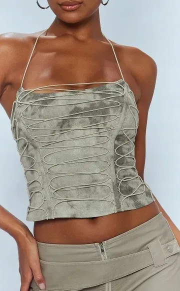 prettylittlething-top-bezowy-na-zamek-basic-36-eke-stan-nowy