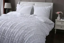 posciel-z-falbanka-ruffle-200x220-dwie-poszewki-70x80-biel