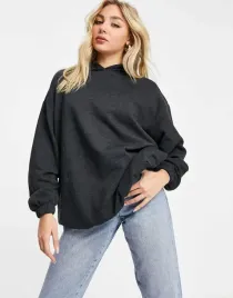 damska-szara-bluza-z-kapturem-klasyczna-34-rnz
