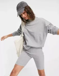 legginsy-damskie-szare-klasyczne-krotkie-36-1xma