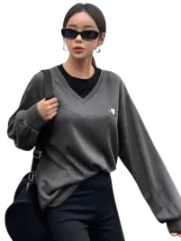bluza-damska-szara-na-co-dzien-prosta-s-lwo