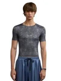 t-shirt-meski-szary-dopasowany-krotki-rekaw-s-lwo