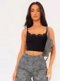 prettylittlething-top-dla-niskich-kobiet-32-egh