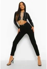 boohoo-petite-jeansy-damskie-rurki-czarne-32-yhn