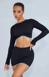 prettylittlething-top-ozdobny-dopasowany-l-m6w