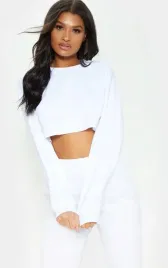 pretty-little-thing-bluza-biala-bez-kaptura-m-dbr