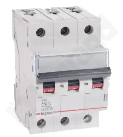 wylacznik-nadpradowy-3p-c-50a-6ka-ac-s303-tx3-403550